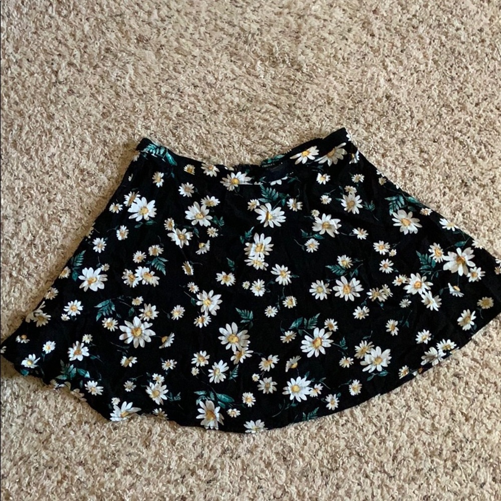 black floral skirt